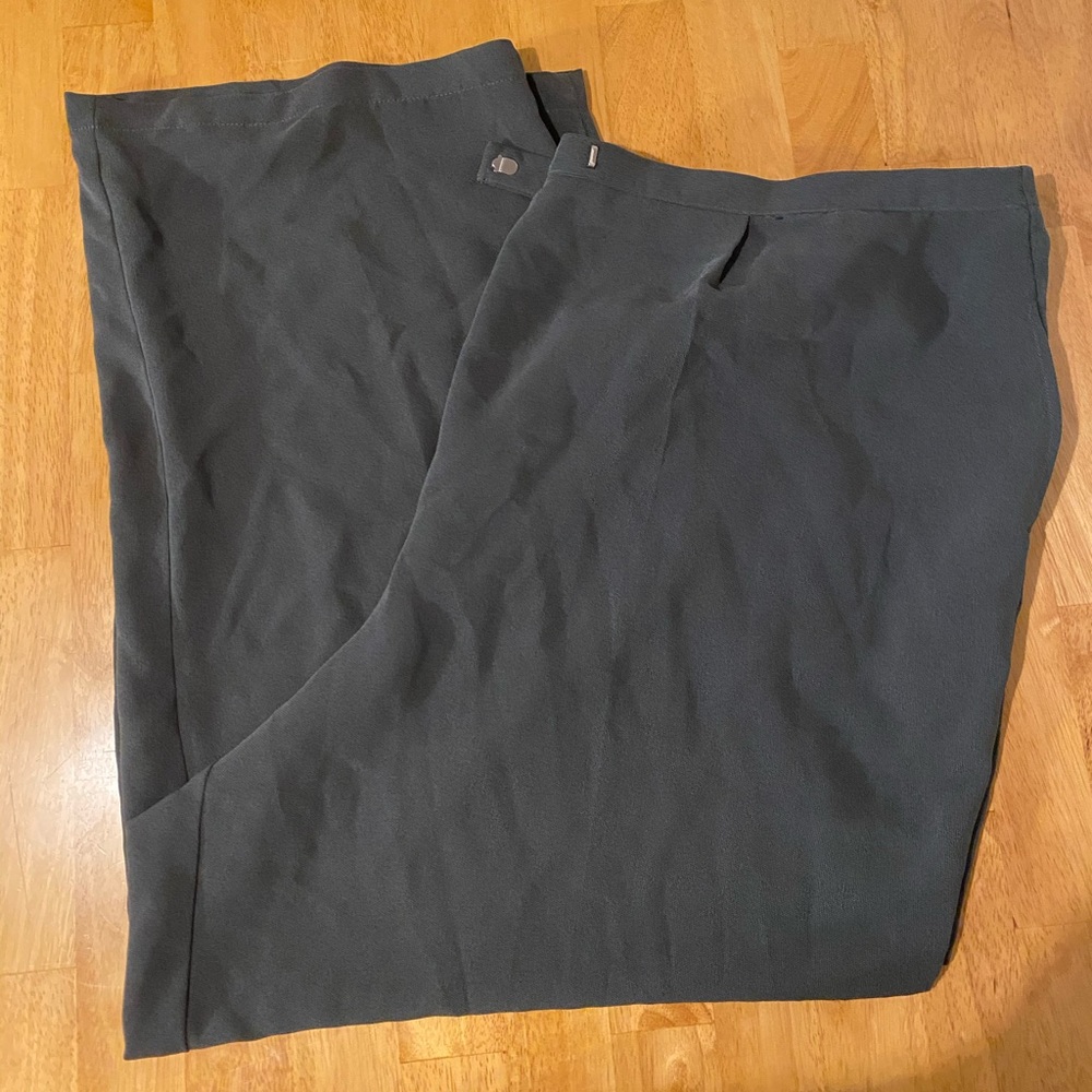 Women’s Dress Pants